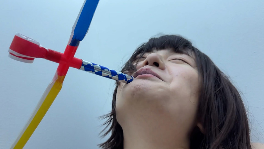 「【素人ナンパ】飲食店アルバイト美女みこちゃんのくすぐり体験動画｜街角企画で悶絶リアクション」のサンプル画像6枚目