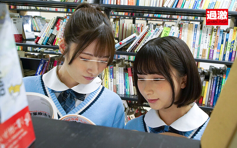 「【美少女JK】図書館で声を我慢する敏感女子校生が潮吹き&中出しで羞恥プレイに悶絶」のサンプル画像11枚目