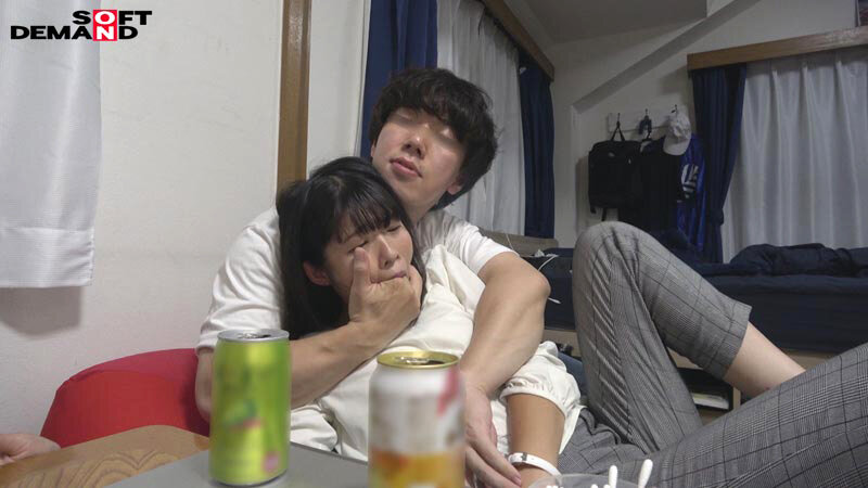 「マ×コは夫専用 アナルは俺専用 ドMな奥さんのケツ穴掘って牛乳浣腸もさせてやった記録映像」のサンプル画像8枚目