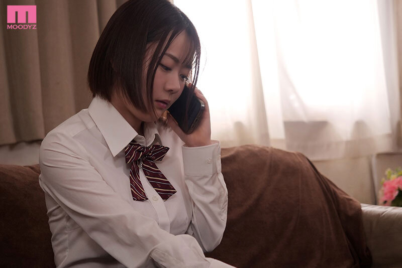 「水卜さくら 巨乳女子校生が恥じらいパイズリ！神乳ボディの辱めプレイで興奮必至」のサムネイル