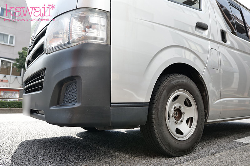 「桜もこが汗だくで連続中出しされる女子大生動画｜イラマチオで責められる危険な末路」のサンプル画像2枚目