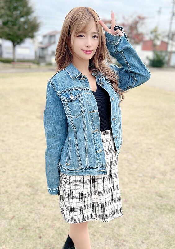 「【椿りか】Gカップ巨乳ギャルがパイズリ・中出しで魅せる！電マオナニーも必見の過激パパ活映像」のサンプル画像1枚目