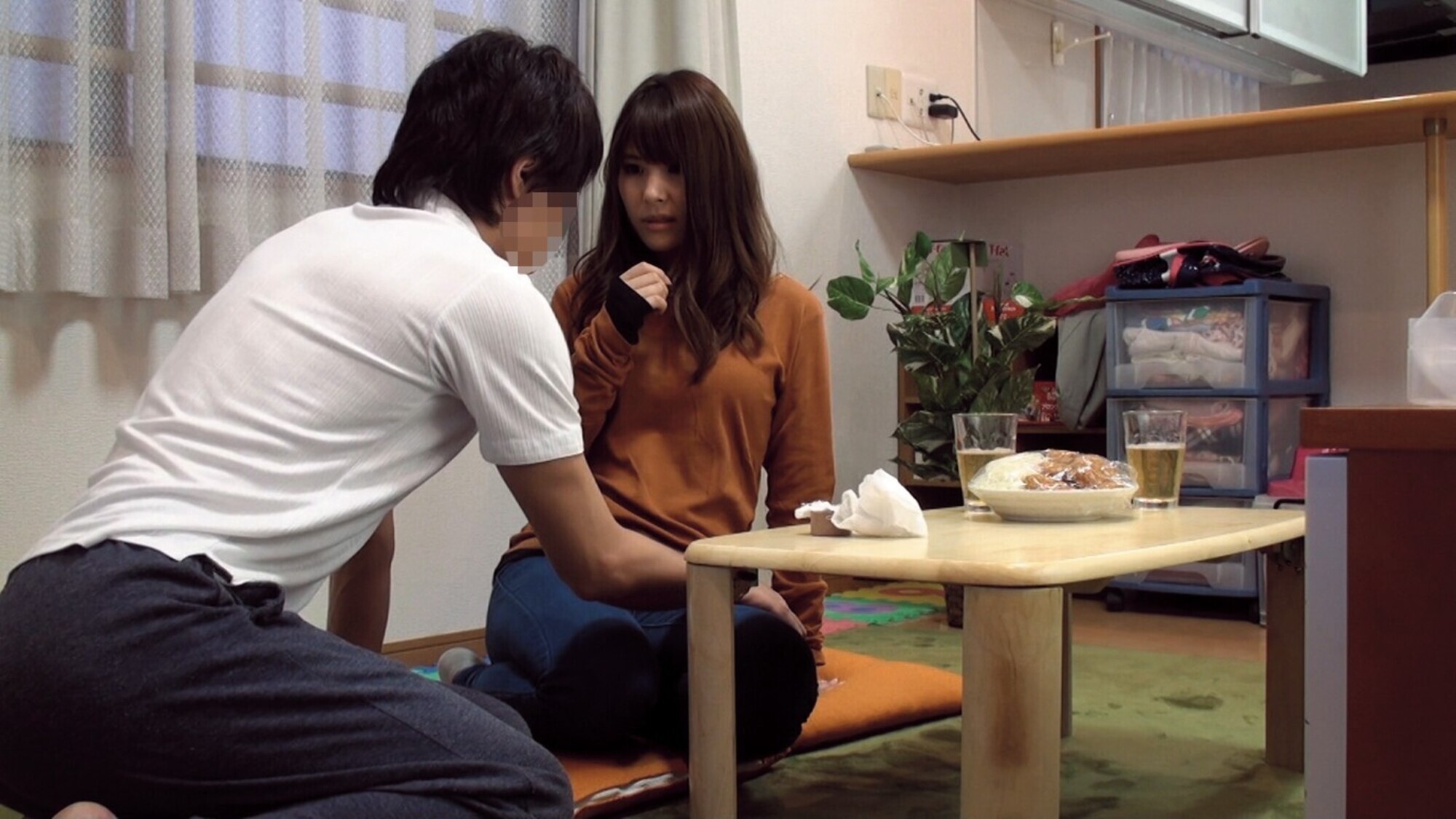 「帰ってきた！【熟女はこう口説け！！】あっちのオバさんもこっちのオバさんも連れ込んで口説けばセックスを許してくれる 熟女24人 完堕ちの瞬間 8時間スペシャル」のサンプル画像8枚目