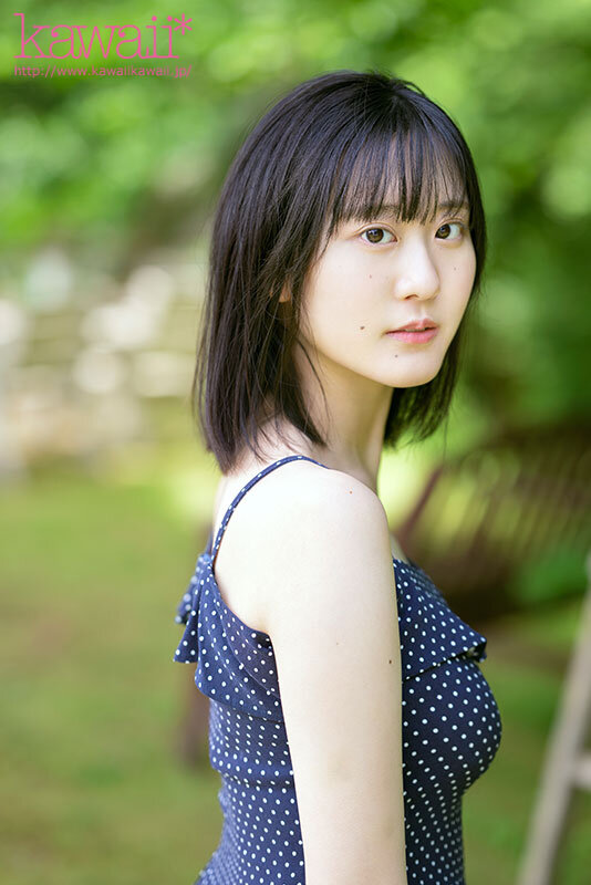 「美少女女優・野坂しほりの顔射シーン！仙台在住21歳大学生のデビュー作品が話題」のサムネイル