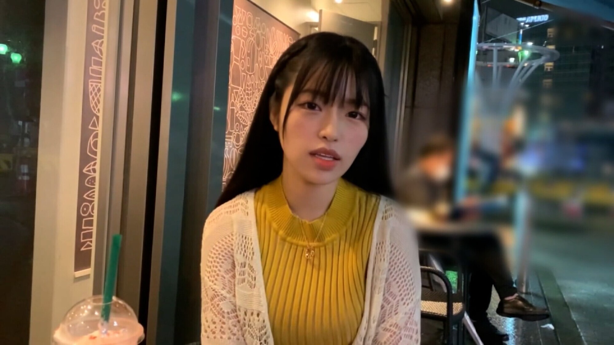 「ゆるふわ美人の天然美巨乳のGカップ娘と個撮テイでエロオーラ全開の嵌め撮りSEX！」のサンプル画像1枚目