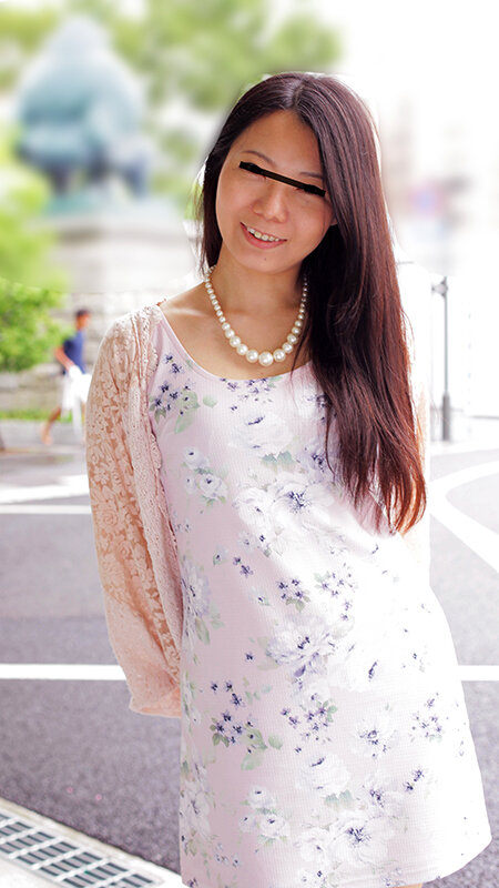 「【素人人妻】地方の若妻・熟女36名が魅せる潮吹き・顔射ハメ撮り8時間スペシャル」のサムネイル