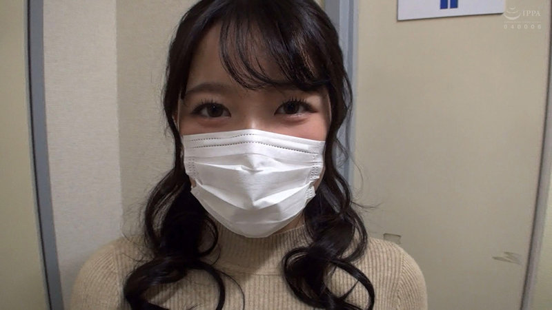 「【素人美少女】野外露出フェラ個撮映像!どこでも大胆にご奉仕する美女11人の過激プレイ集」のサンプル画像4枚目