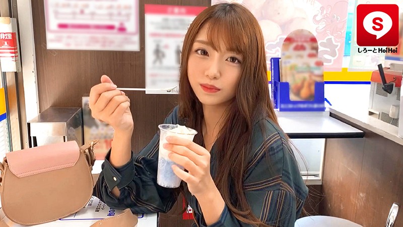 「【素人美少女】美乳のセフレちゃんとハメ撮り個人撮影!顔射フィニッシュの濃厚プレイ」のサンプル画像14枚目