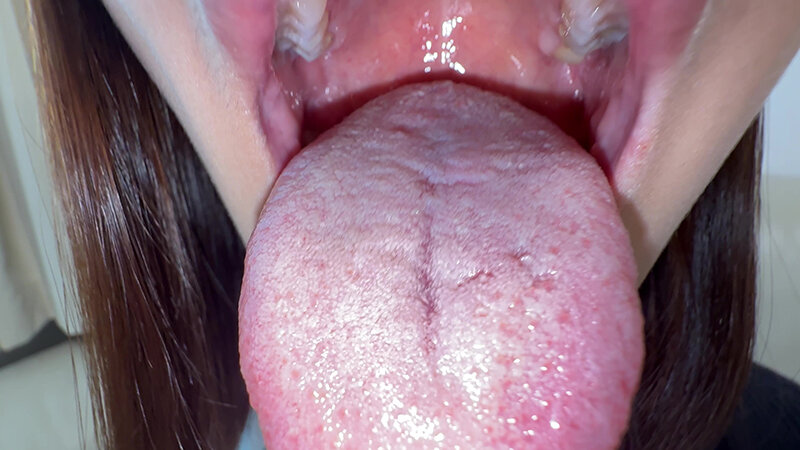 「【旭メイサ】素人お姉さんをナンパ!舌ブラシで汚舌苔採取する個人撮影動画」のサンプル画像5枚目