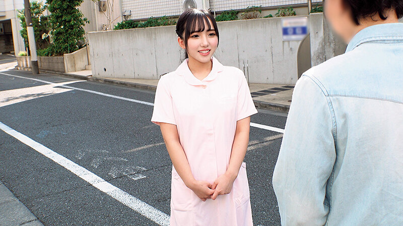 「素人巨乳ナースが童貞筆おろし中出しSEX！優しい看護師が早漏改善で何度も射精させてくれる神展開」のサンプル画像17枚目