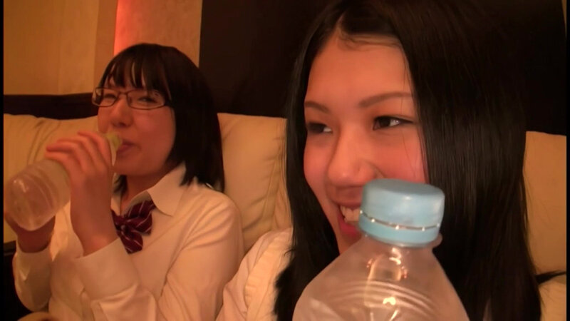 「【素人女子校生】マキ＆あゆみの関西円光3P・4P中出し体験【AIリマスター版】」のサムネイル