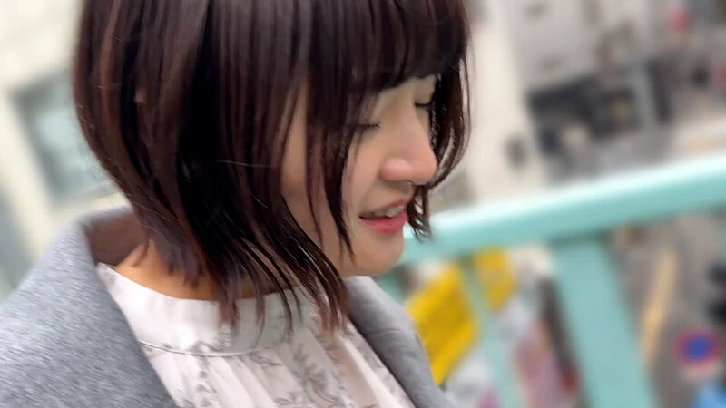 「【素人ナンパ】お姉さん系アルバイト美女みこちゃんを街角でくすぐり体験させてもらった結果」のサンプル画像4枚目