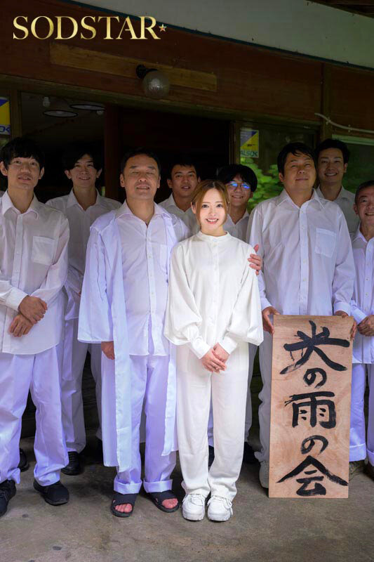 「小倉由菜が3P・4Pで白目絶頂!中出しされて失神する過激プレイ動画」のサンプル画像2枚目