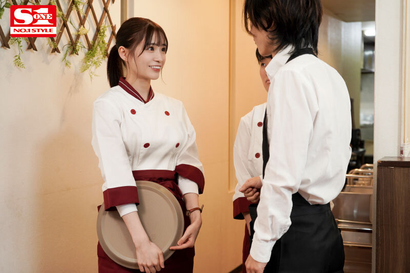 「未歩なな 美少女女子大生の甘えキス＆相部屋NTR 酔ったふりで店長を寝取る接吻誘惑」のサムネイル