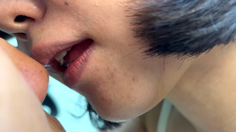 「【素人お姉さん】優しい雰囲気のみゆりちゃんが魅せる濃厚鼻フェラでM男を虜にする興奮プレイ」のサンプル画像6枚目