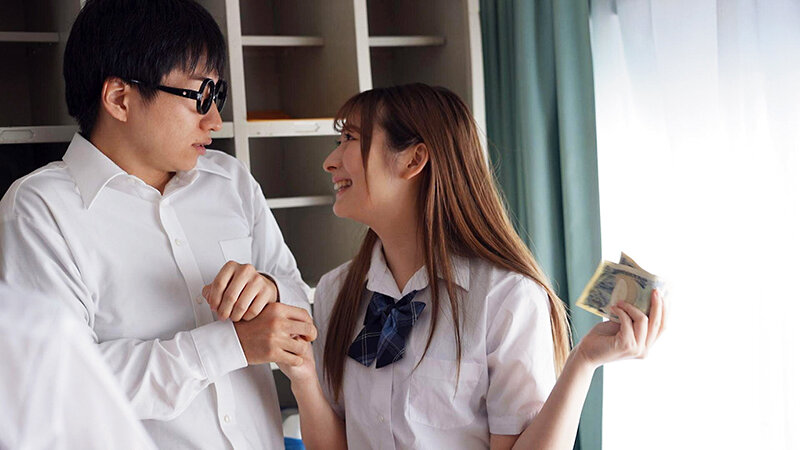 「末広純が女子校生コスプレで3P顔射＆潮吹き！競泳水着姿で魅せる過激プレイ」のサンプル画像3枚目