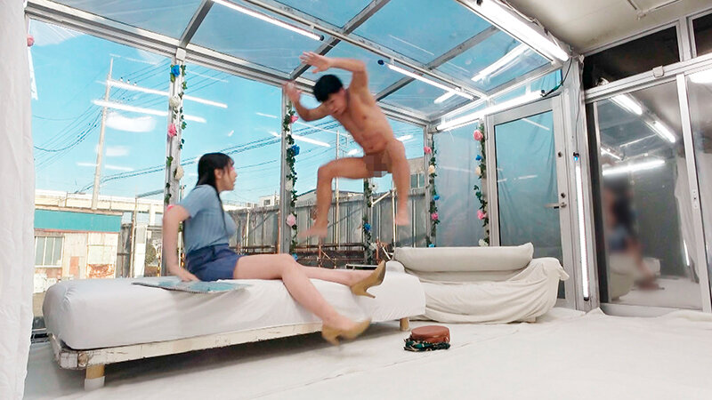 「【素人女子大生】デカチン即ハメ中出し!MM号脱出企画で友達を身代わりに呼び出す衝撃展開」のサンプル画像3枚目