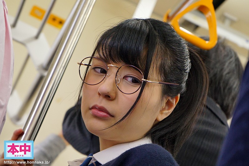 「藤波さとり 美少女学生服姿で中出し解禁!背後から責められ感じまくる濃密プレイ」のサンプル画像2枚目