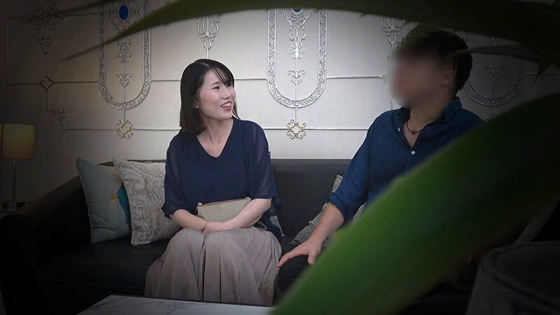 「【素人熟女】巨乳人妻の不倫流出映像|ラブホで乱れる熟年カップル6組の濃厚プレイ330分」のサンプル画像15枚目