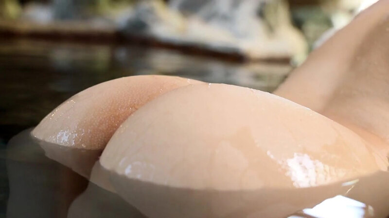 「永瀬みなも 湯女プレイで魅せる癒し系サービス 厳選名シーン集【美女系アイドル】」のサンプル画像16枚目