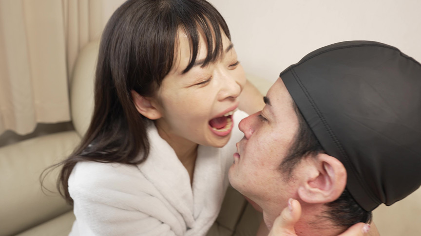 「【原美織】舌フェチ個人撮影で魅せる大人の誘惑プレイ【フェチ動画】」のサンプル画像13枚目