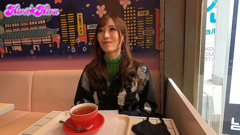 「【素人ギャル】くびれ美人お姉さんが騎乗位で激しく腰振り中出し懇願するハメ撮り映像」のサンプル画像1枚目