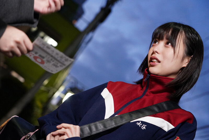 「佐野なつ・天馬ゆい・蓮見天|スレンダー女子校生が拘束され潮吹き&ごっくん!部活帰りの敏感娘を激しく開発」のサンプル画像2枚目