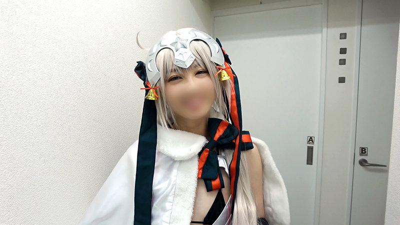 「【美少女レイヤー】140cm台スレンダー美少女の8P乱交中出し!コスプレ小柄ツンデレ娘が羞恥プレイで絶頂」のサンプル画像12枚目