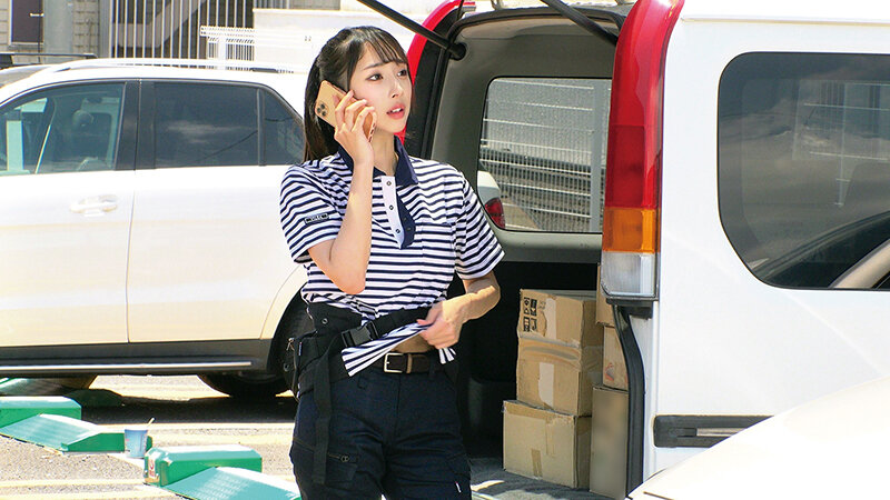 「【素人】巨乳配送ドライバーが羞恥プレイでイラマチオ中出しされる激しい性交動画」のサンプル画像6枚目